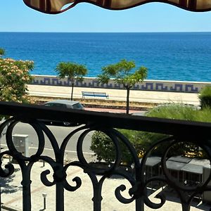 Hice Room Lungomare Fronte Mare